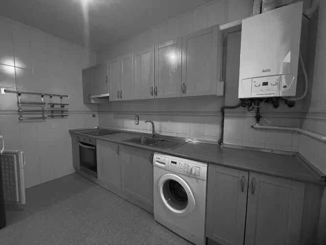 Foto de cocina en un piso en alquiler