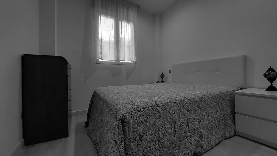 Foto de dormitorio en un piso en alquiler