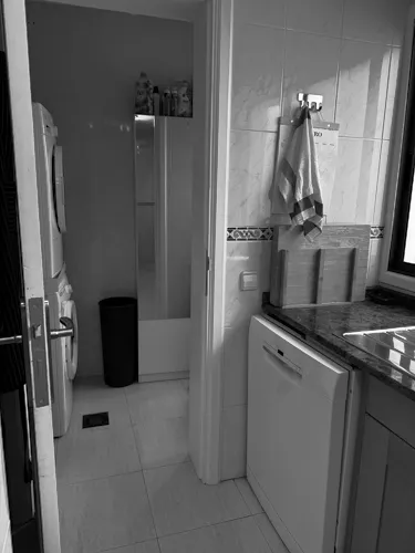 Foto de cocina en un piso en alquiler