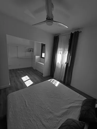 Foto de dormitorio en un piso en alquiler