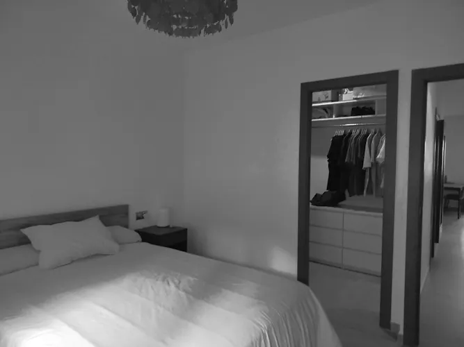 Foto de dormitorio en un piso en alquiler