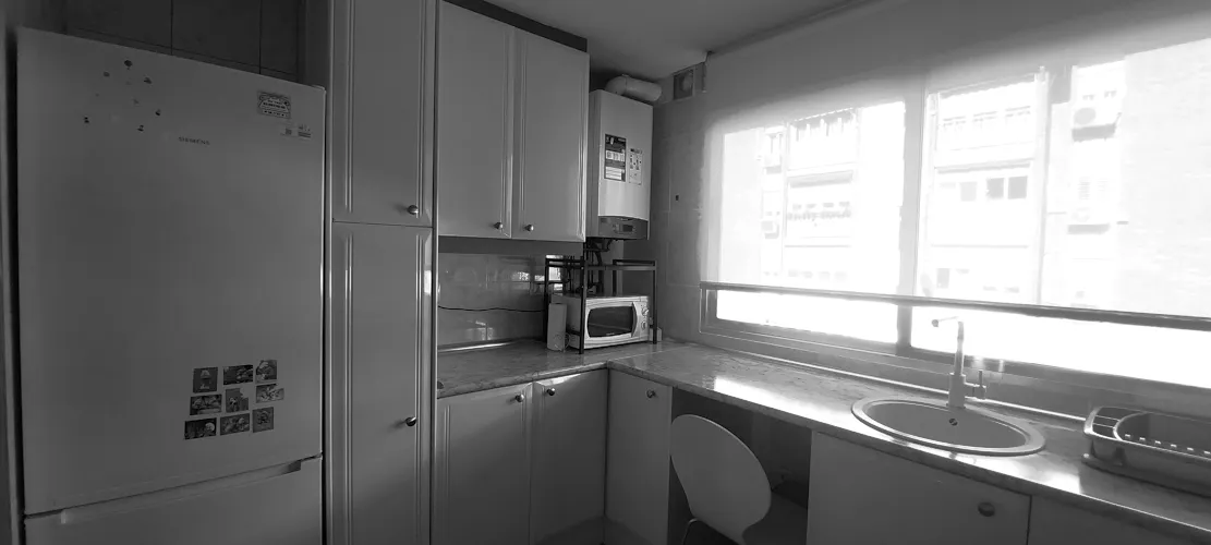 Foto de cocina en un piso en alquiler