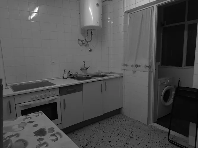 Foto de cocina en un piso en alquiler