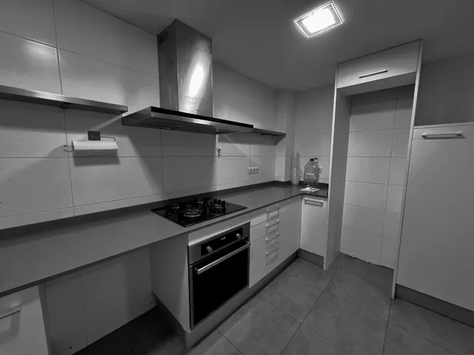 Foto de cocina en un piso en alquiler