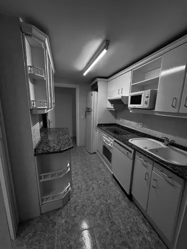 Foto de cocina en un piso en alquiler