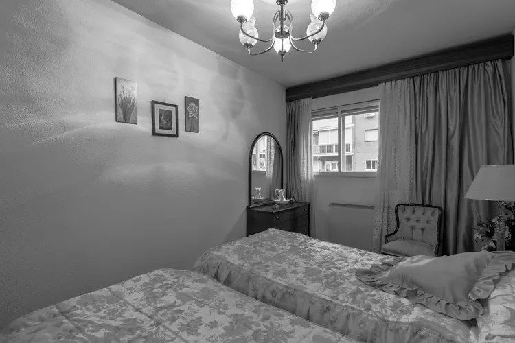 Foto de dormitorio en un piso en alquiler