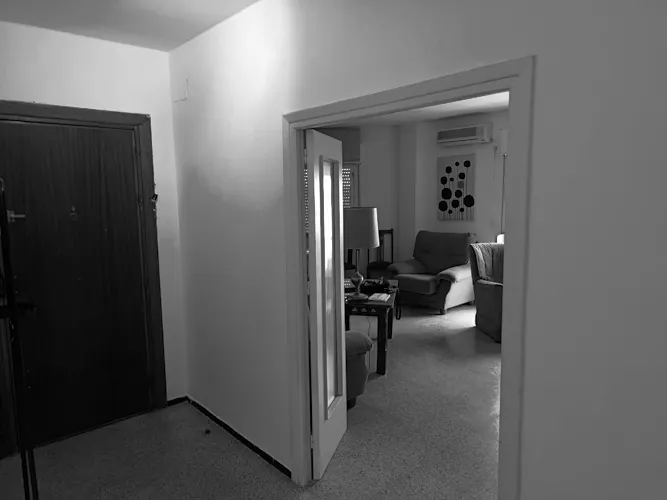 Foto de entrada en un piso en alquiler