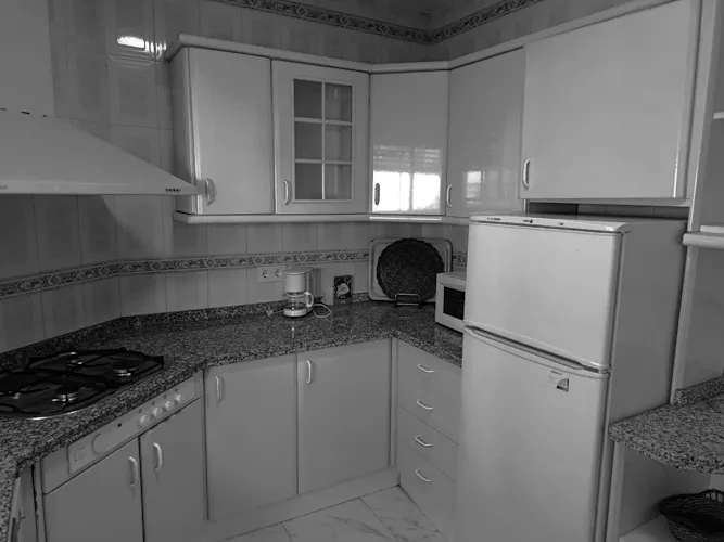 Foto de cocina en un piso en alquiler