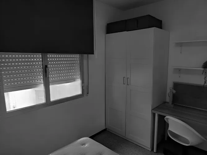 Foto de dormitorio en un piso en alquiler