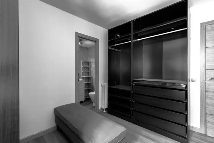 Foto de vestidor en un piso en alquiler