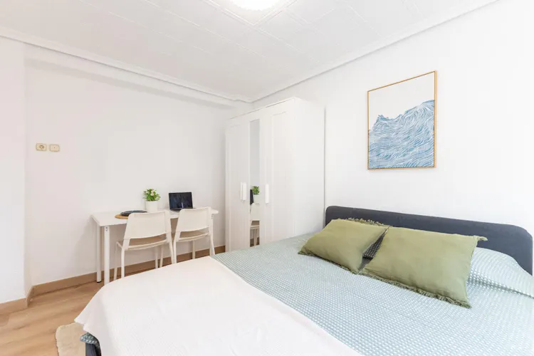 Foto de dormitorio en un piso en alquiler
