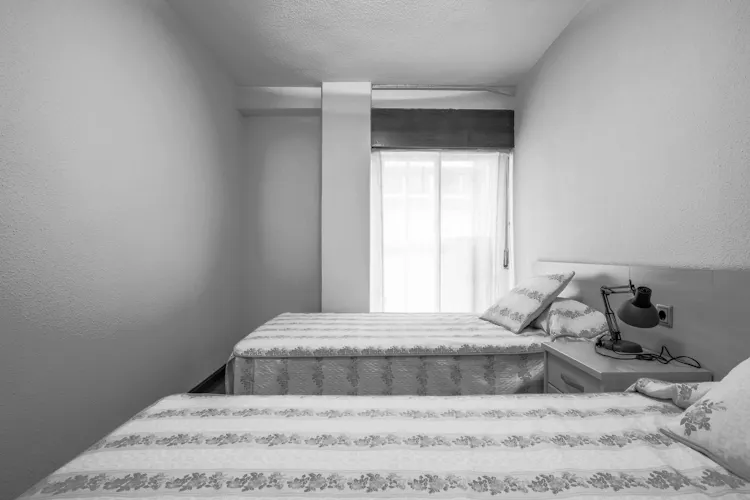 Foto de dormitorio en un piso en alquiler