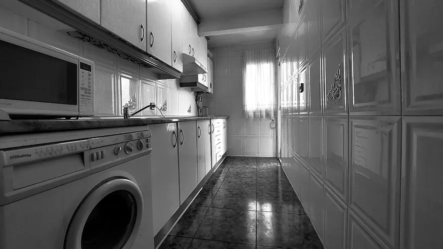 Foto de cocina en un piso en alquiler