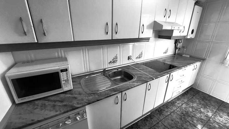 Foto de cocina en un piso en alquiler
