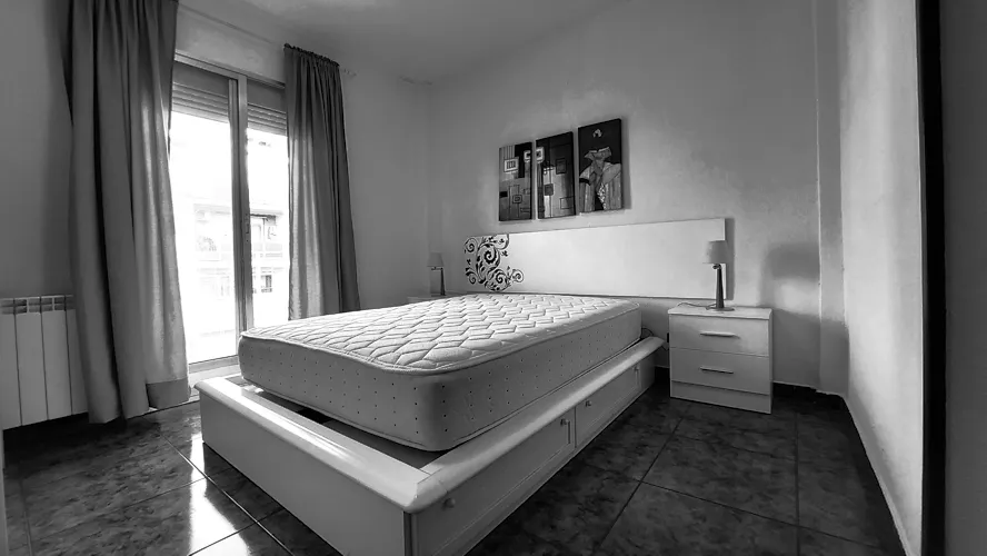 Foto de dormitorio en un piso en alquiler