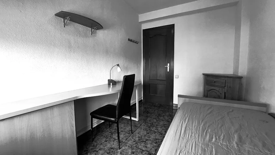 Foto de dormitorio en un piso en alquiler