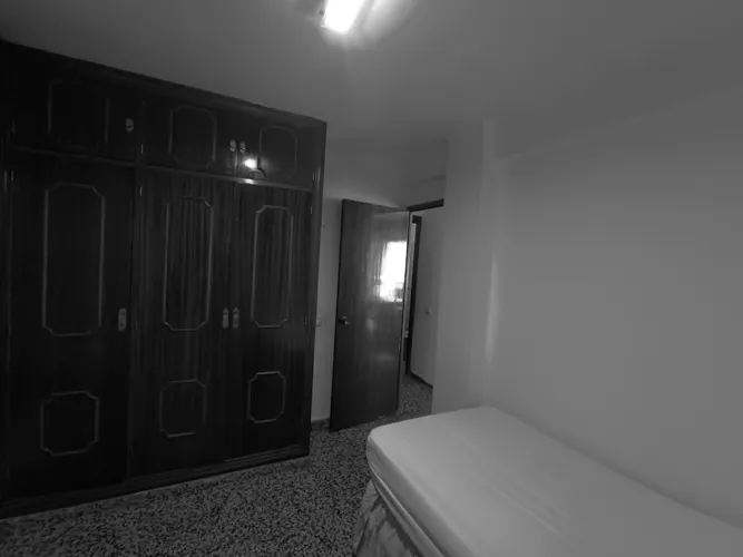 Foto de dormitorio en un piso en alquiler
