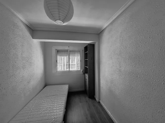 Foto de dormitorio en un piso en alquiler