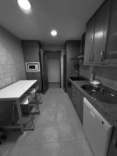 Foto de cocina en un piso en alquiler