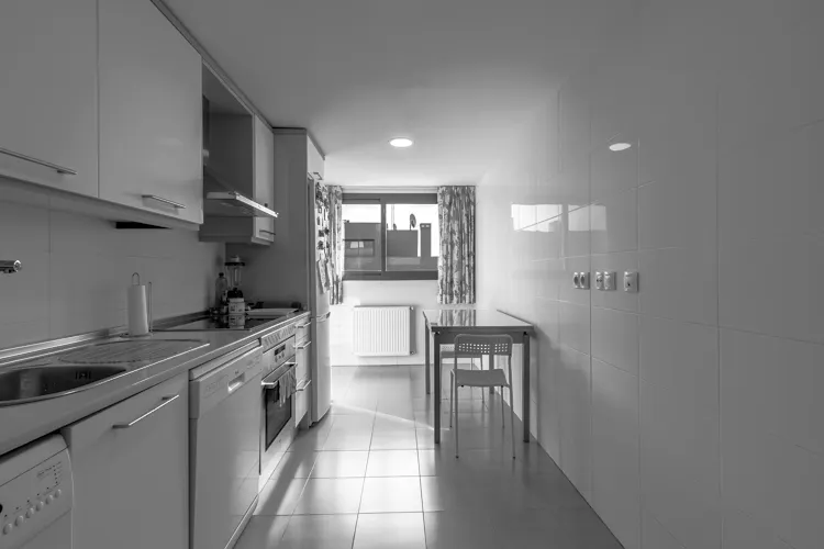 Foto de cocina en un piso en alquiler