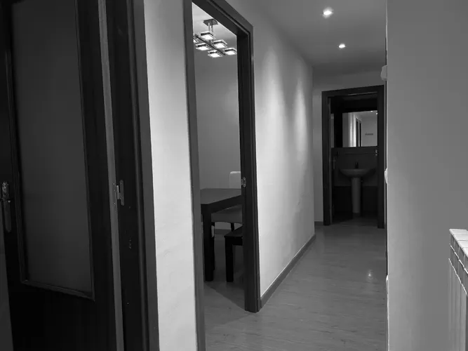 Foto de pasillo en un piso en alquiler