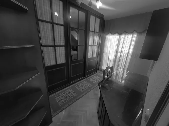 Foto de vestidor en un piso en alquiler
