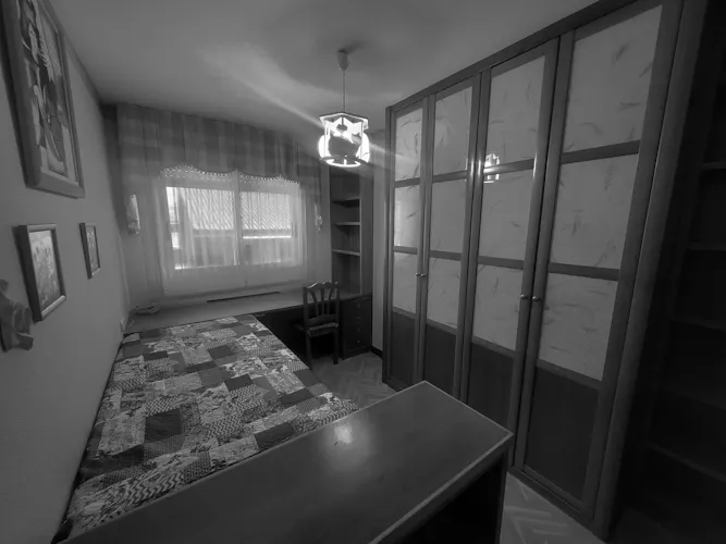 Foto de dormitorio en un piso en alquiler