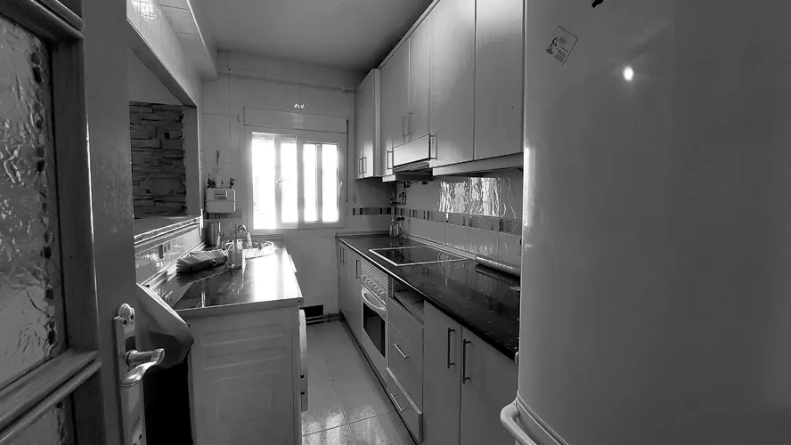 Foto de cocina en un piso en alquiler