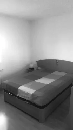 Foto de dormitorio en un piso en alquiler