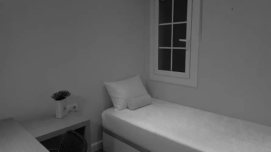 Foto de dormitorio en un piso en alquiler