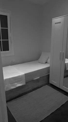 Foto de dormitorio en un piso en alquiler