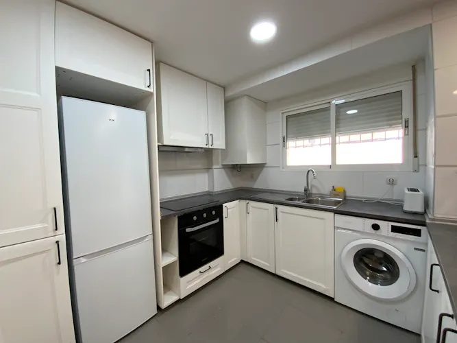 Foto de cocina en un piso en alquiler