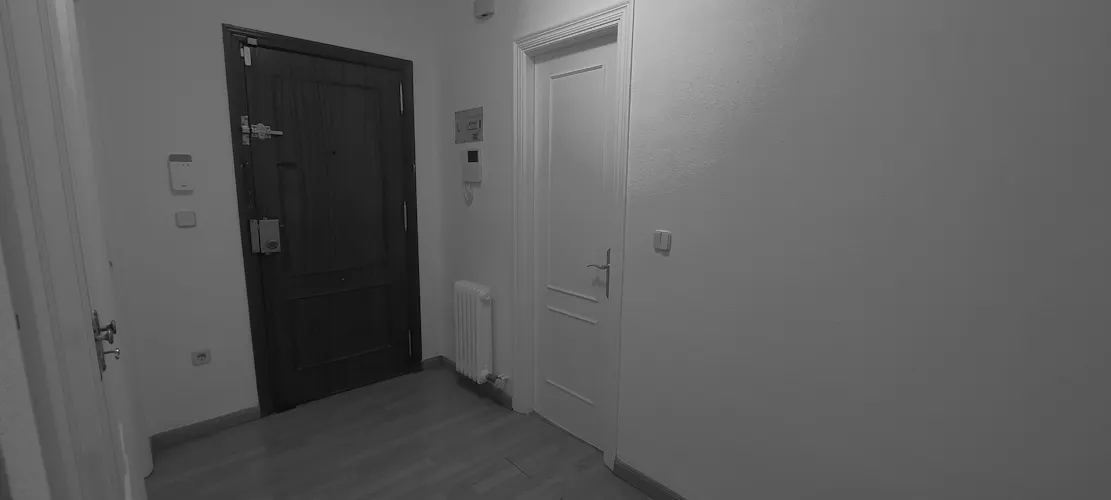 Foto de entrada en un piso en alquiler