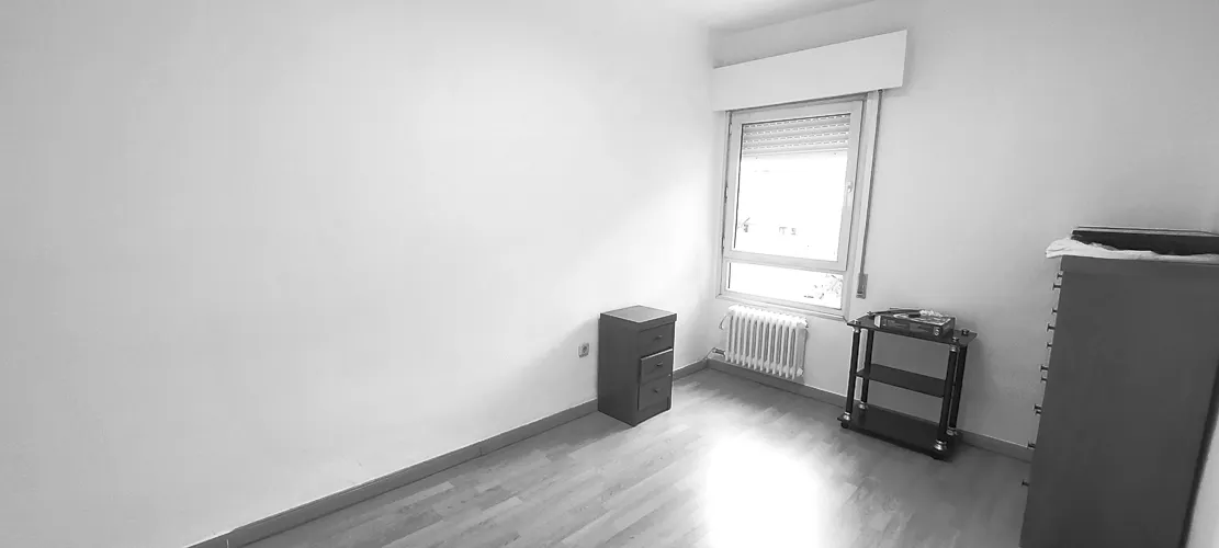 Foto de dormitorio en un piso en alquiler