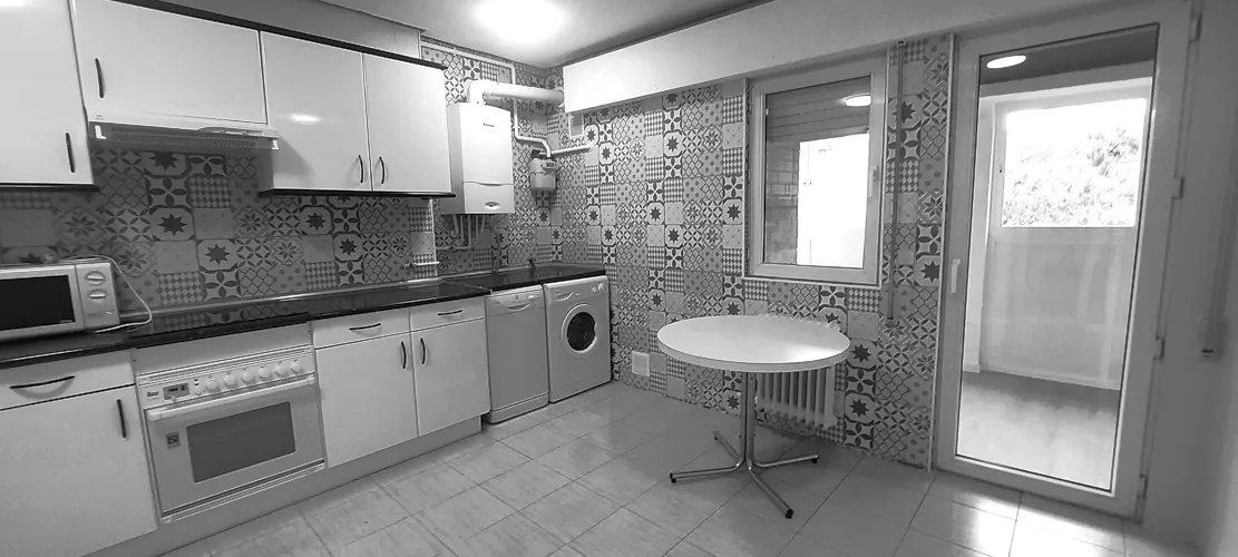 Foto de cocina en un piso en alquiler