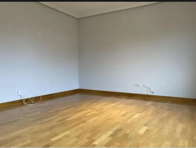Foto de habitación en un piso en alquiler