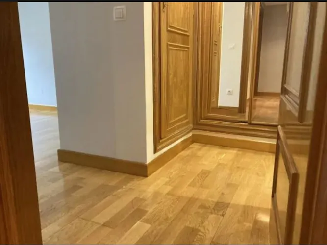 Foto de vestidor en un piso en alquiler