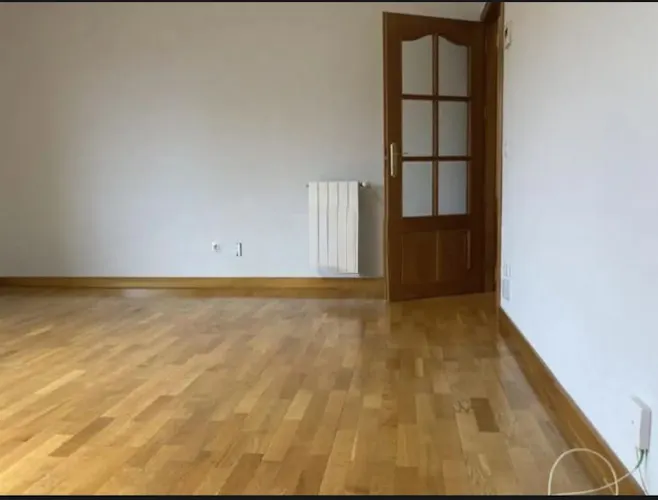 Foto de habitación en un piso en alquiler