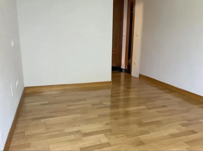 Foto de habitación en un piso en alquiler