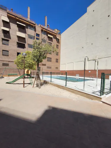 Foto de piscina en un piso en alquiler