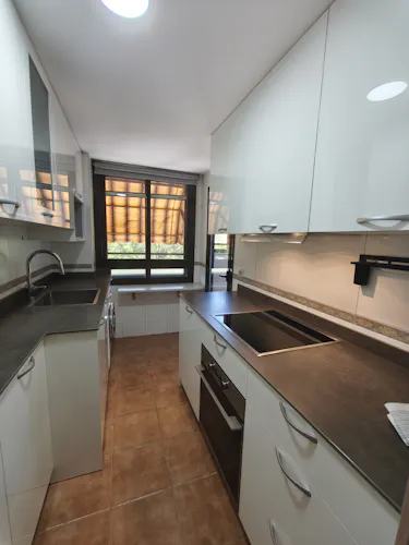 Foto de cocina en un piso en alquiler