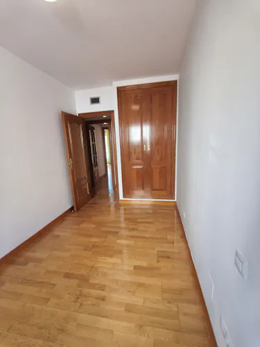 Foto de dormitorio en un piso en alquiler