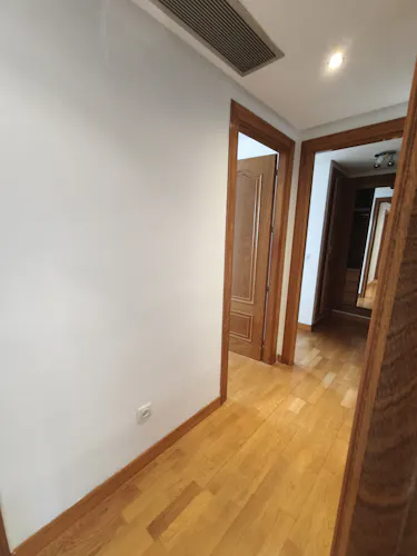 Foto de pasillo en un piso en alquiler