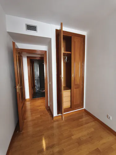 Foto de dormitorio en un piso en alquiler