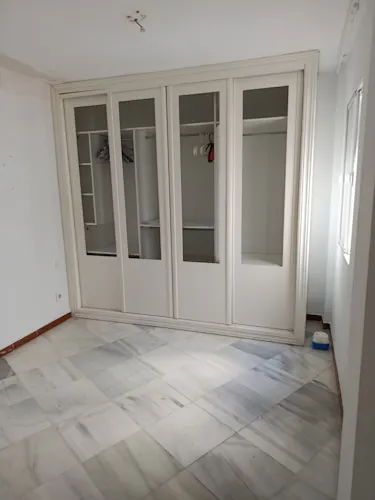 Foto de dormitorio en un piso en alquiler
