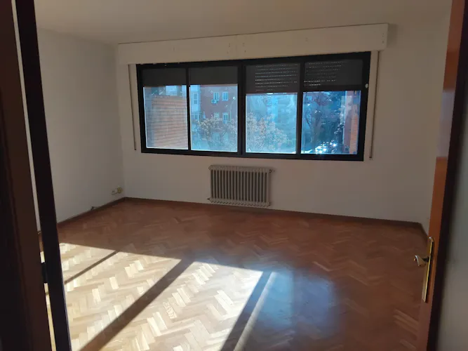 Foto de habitación en un piso en alquiler