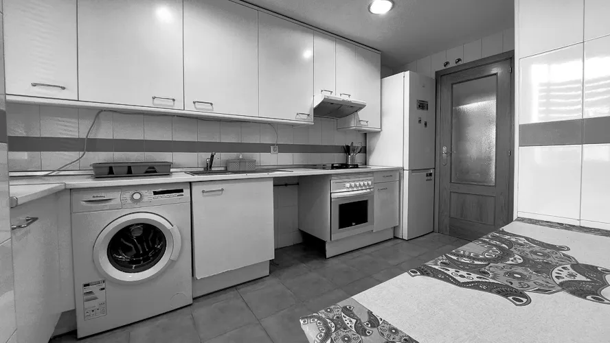 Foto de cocina en un piso en alquiler