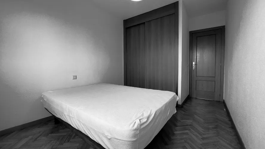Foto de dormitorio en un piso en alquiler