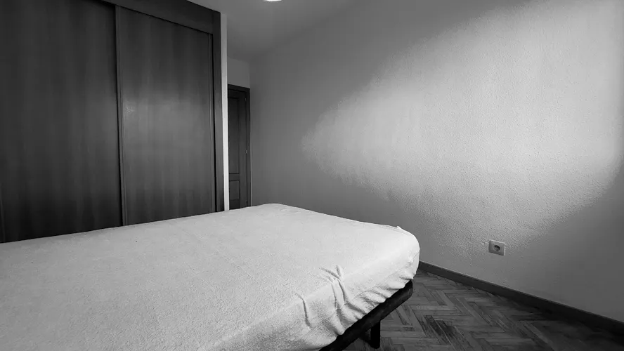 Foto de dormitorio en un piso en alquiler