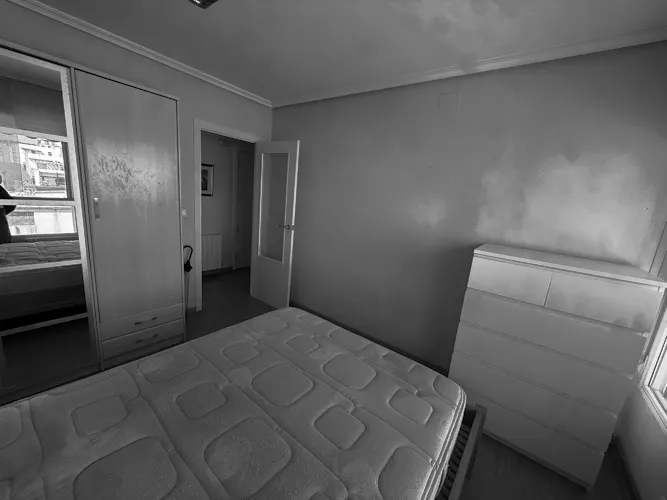 Foto de dormitorio en un piso en alquiler